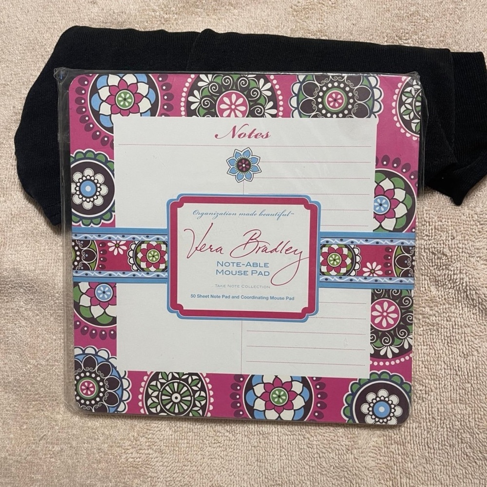 NWT Vera Bradley Cupcake Pink Note-able mouse pad Retired pattern